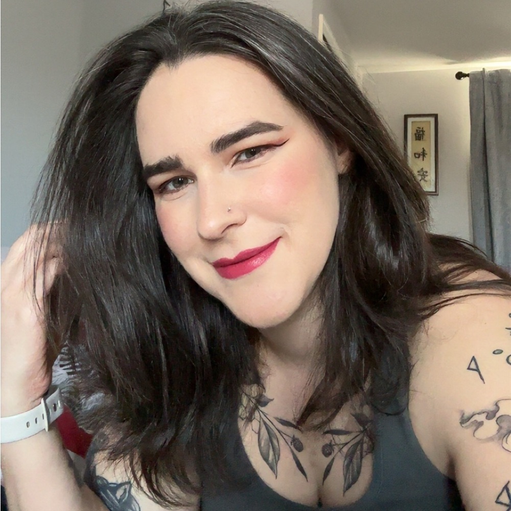 Meet your Posher, Samantha